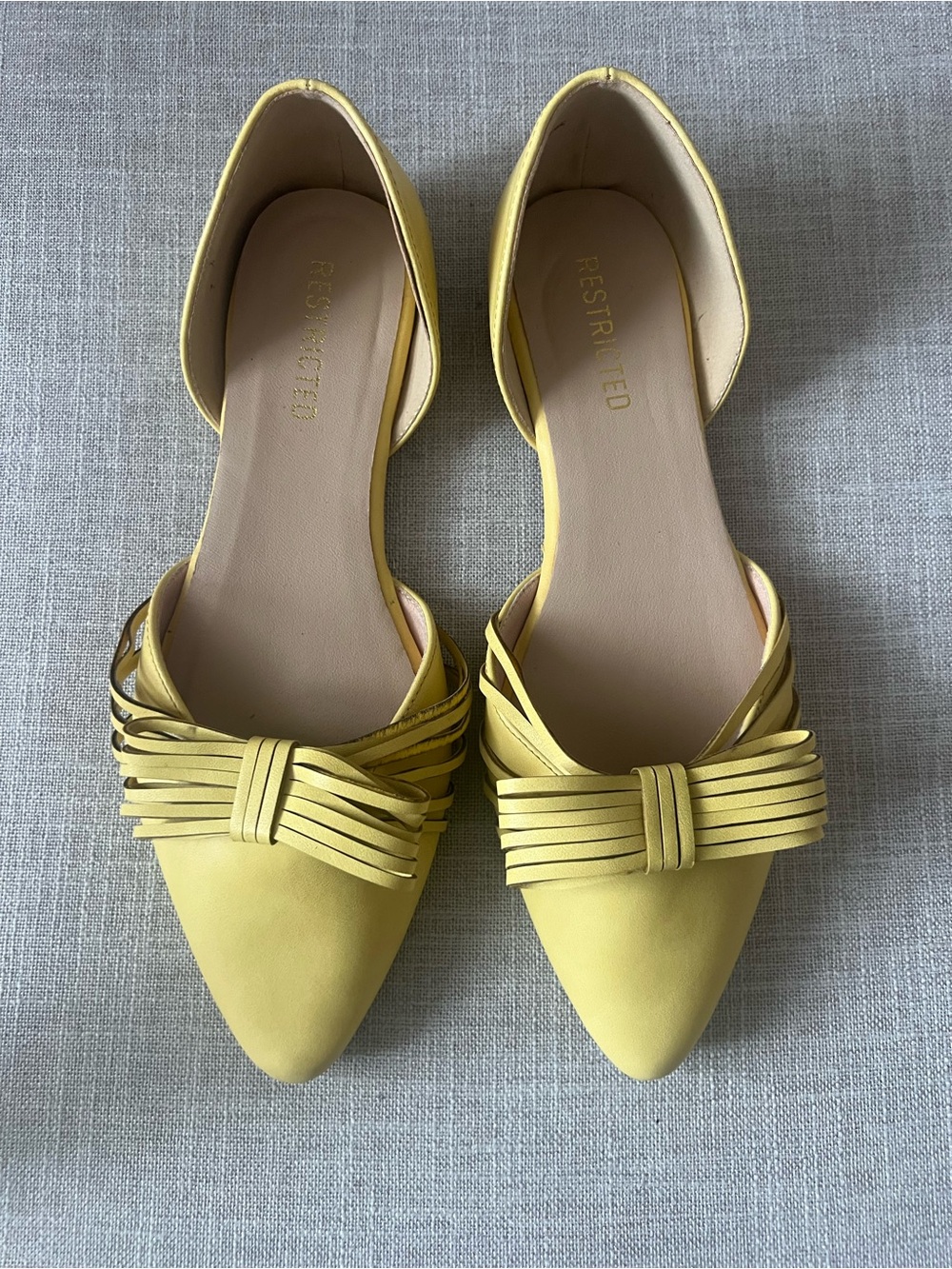 Restricted Yellow D'Orsay Ballet Flats, women’s 10, bow office casual dressy